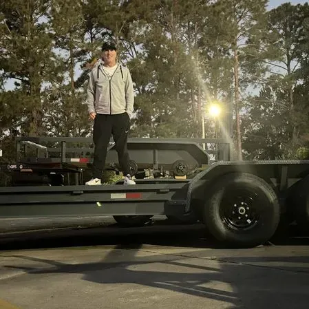 Tim McGee, pitmaster and co-founder of Timmy Jon’s BBQ in Dade City, FL, crafting bold, authentic Texas BBQ flavors